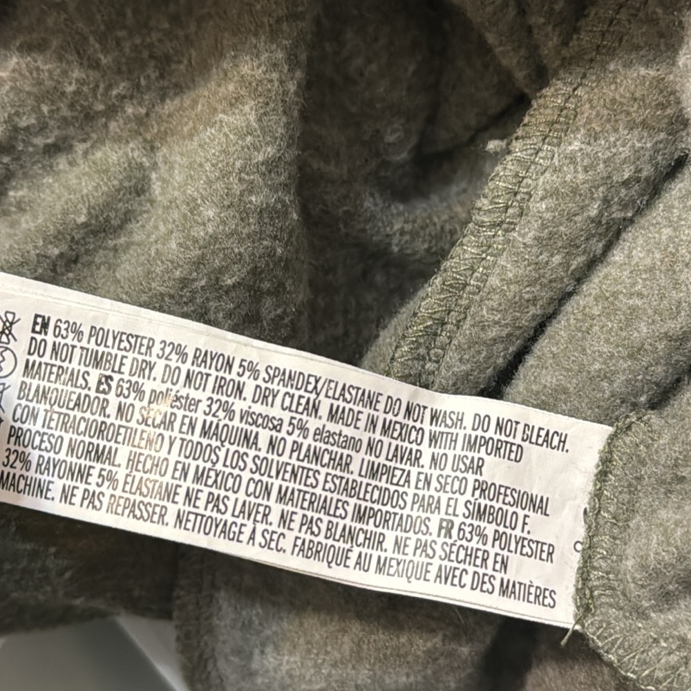 Forever 21 elbow patches sweater - Picture 5 of 5